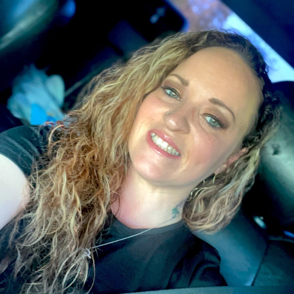 Meet your Posher, Brandi